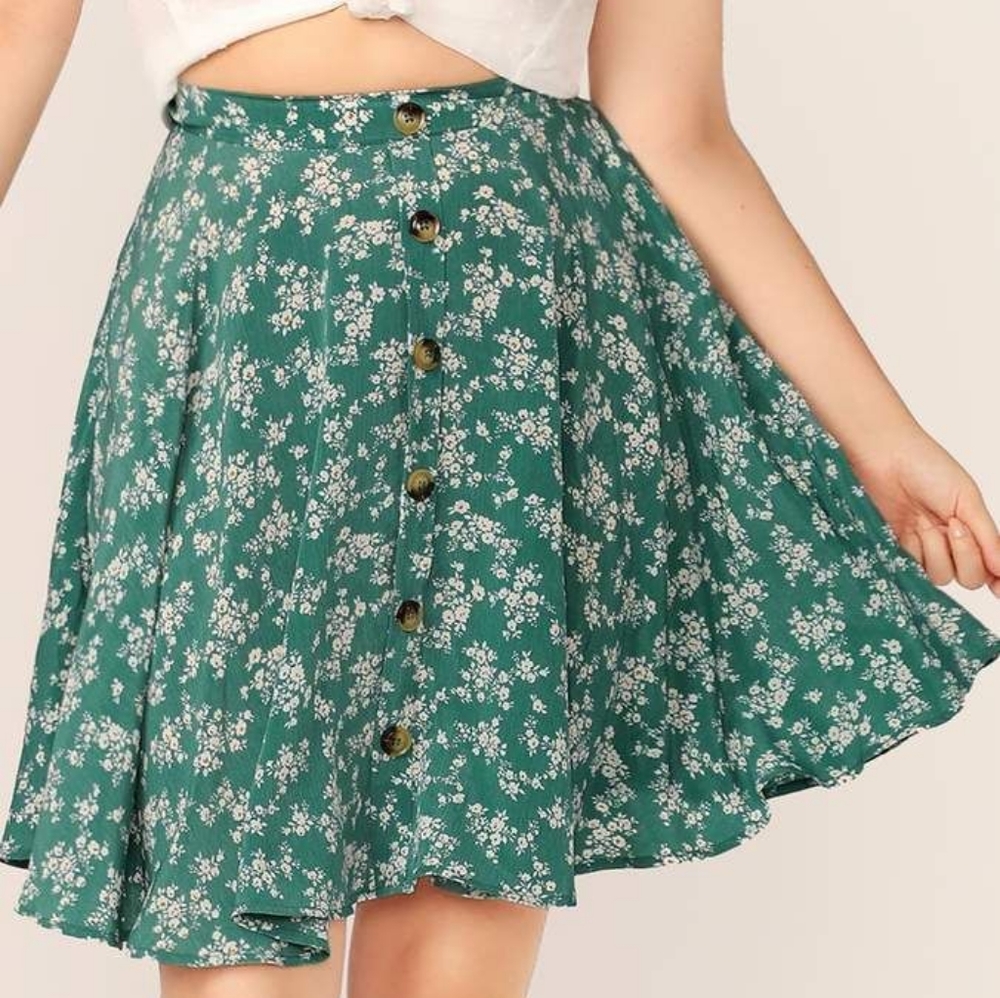 Green Floral Button-Front Skater Skirt